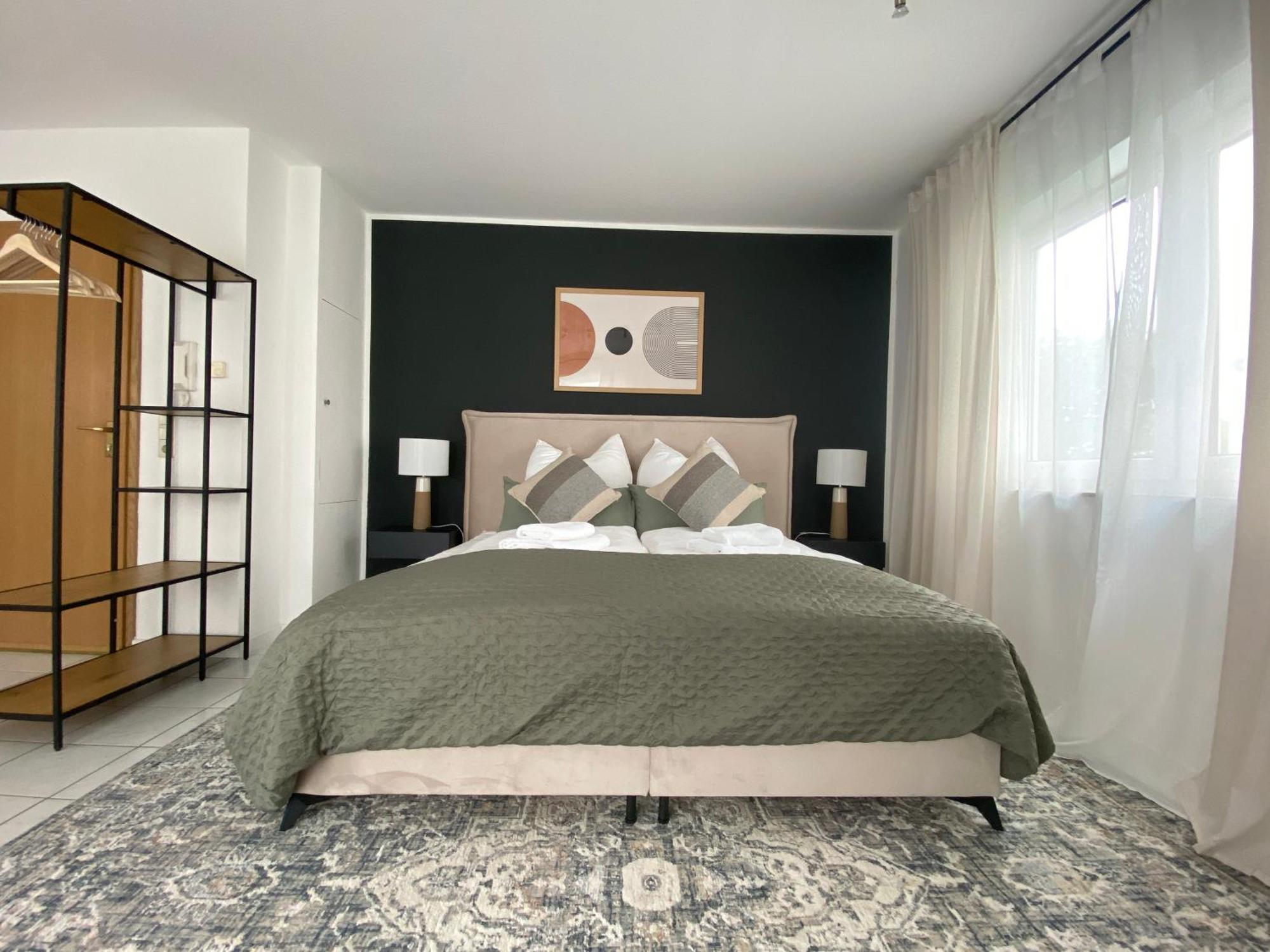 Moderne Wohnung Mit Terrasse & Parkplatz; Naehe Bwzk & Amazon Koblenz  Exteriör bild